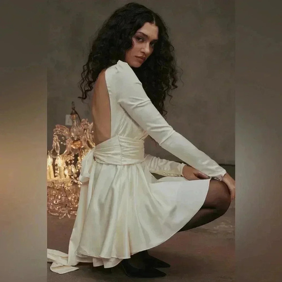 House of CB Aryana Ivory Bow Mini Dress - Picture 2 of 13